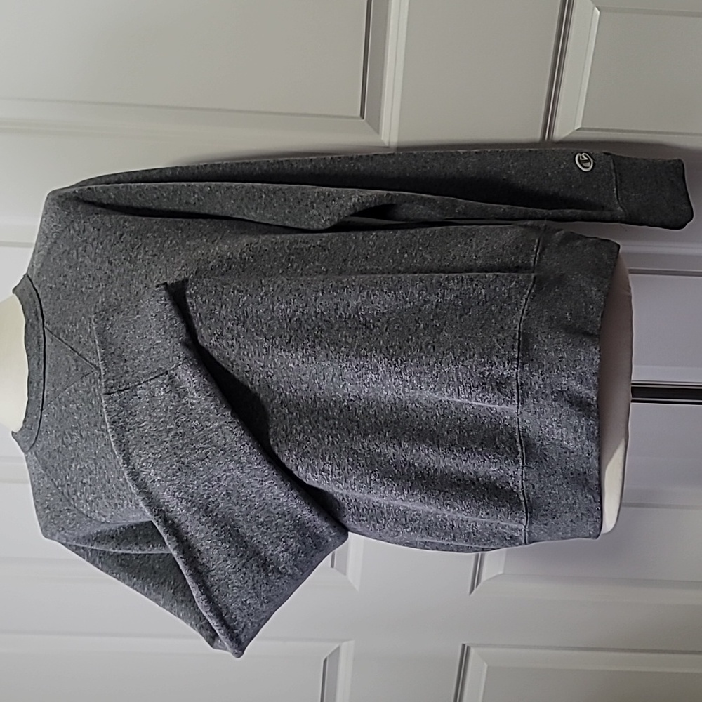 CHAMPION MEDIUM GREY COMFY COZY ATHLETIC APPAREL CREWNECK PULLOVER SWEATSHIRT - Picture 16 of 16